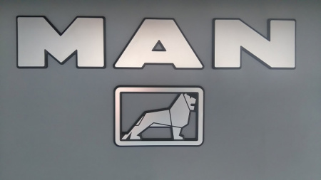 MAN