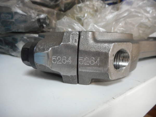 Шатун двигателя Yuchai YCD4J22G 1DQ000-1004050A 1