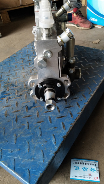 ТНВД (топливный насос высокого давления) BH6PN120R двигателя Deutz TD226, TBD226, WP6G 13053063 3